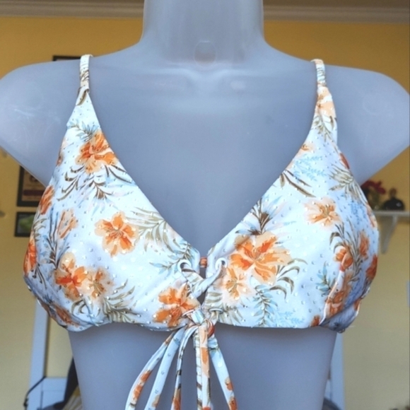 MINKPINK 2-piece Bikini Swimsuit - Picture 3 of 16